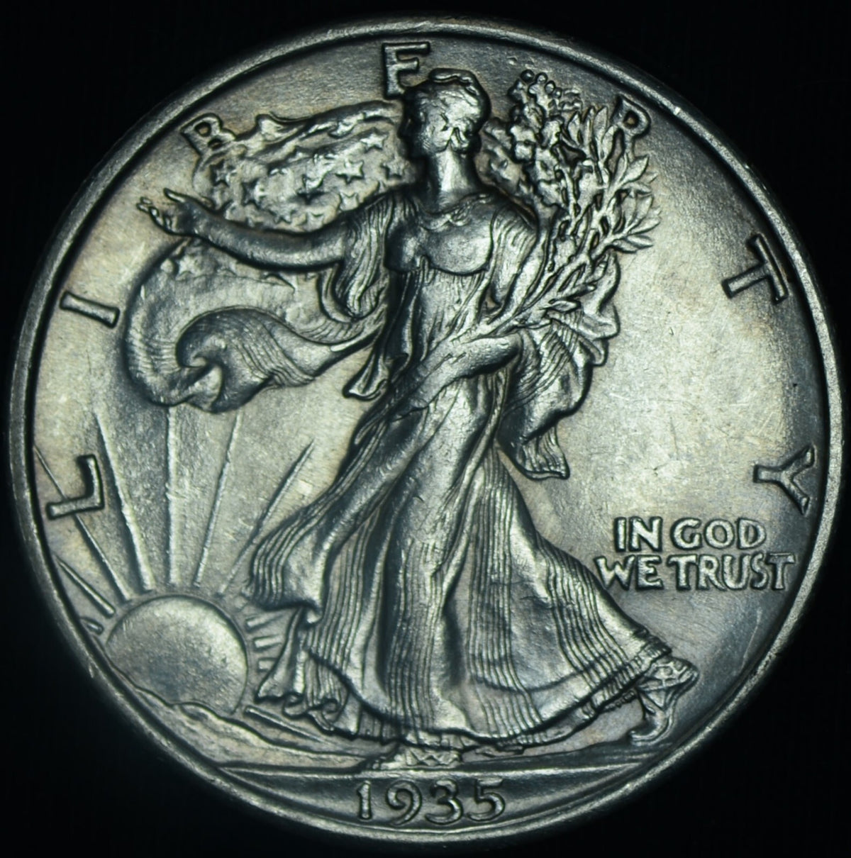 1935 50C Walking Liberty Half Dollar UNC ~ 26486