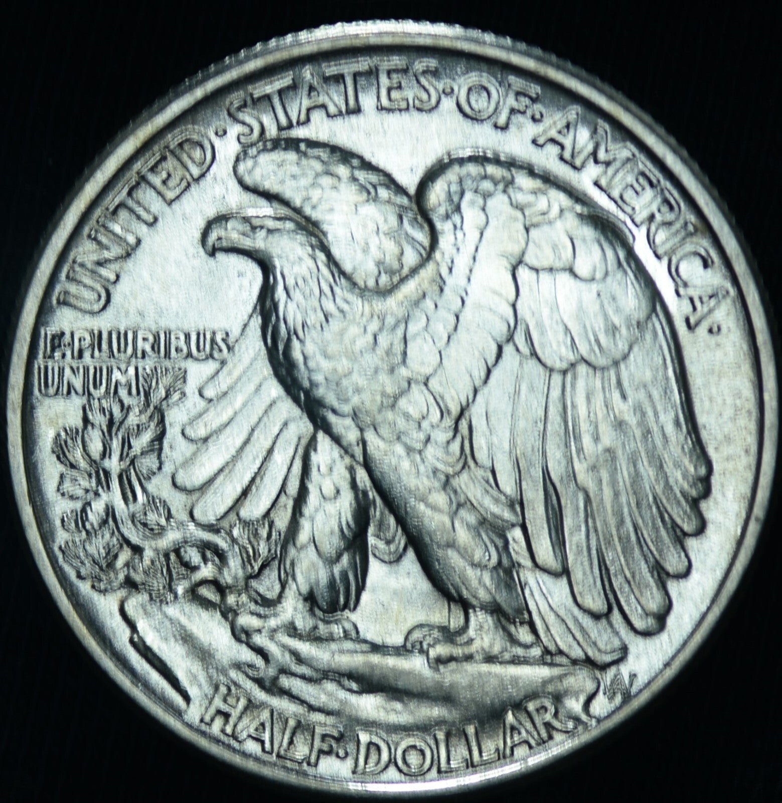 1945 50C Walking Liberty Half Dollar BU Beauty ~ 26452