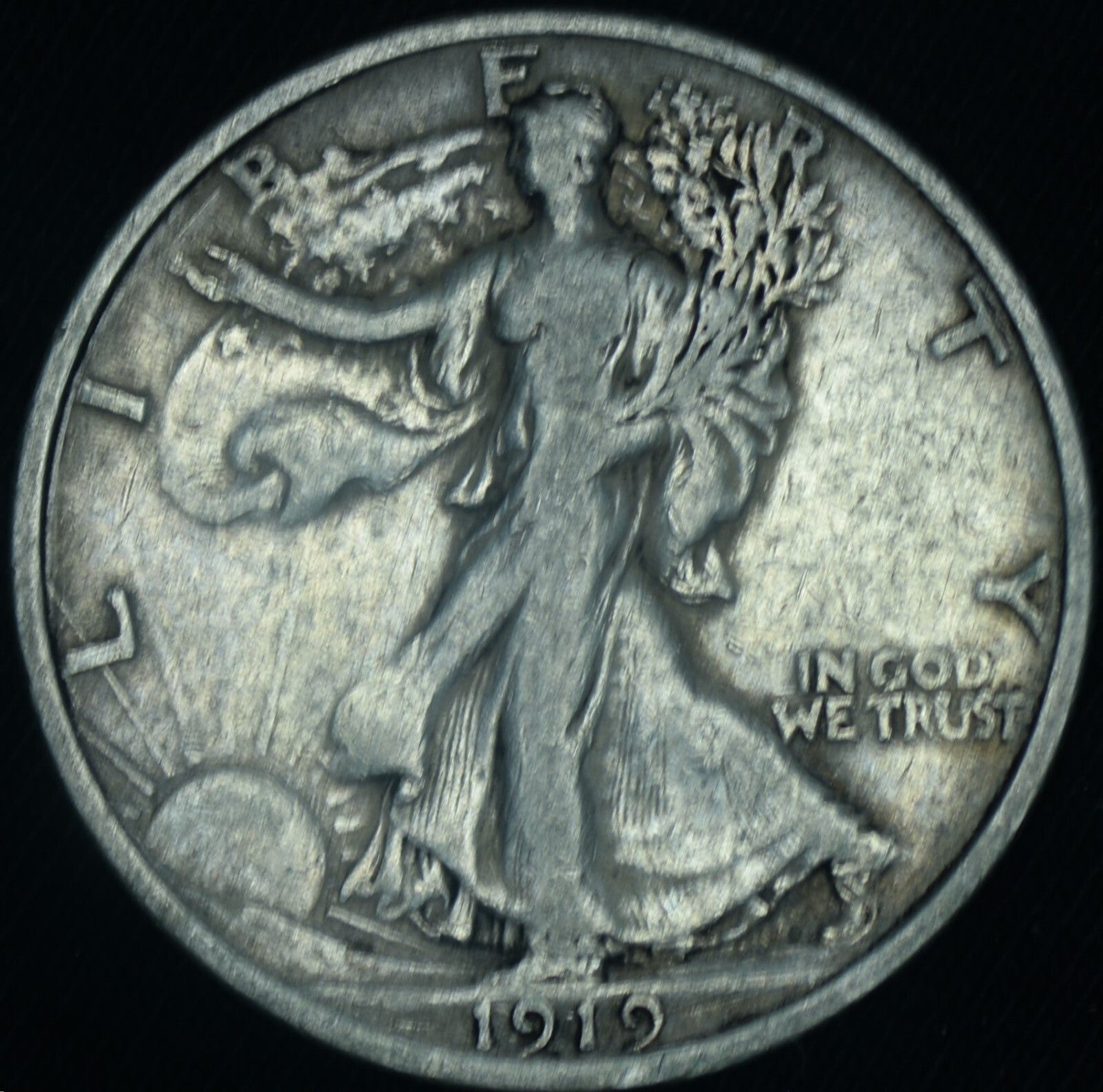 1919 50C Walking Liberty Half Dollar VF Tough Date ~ 26478