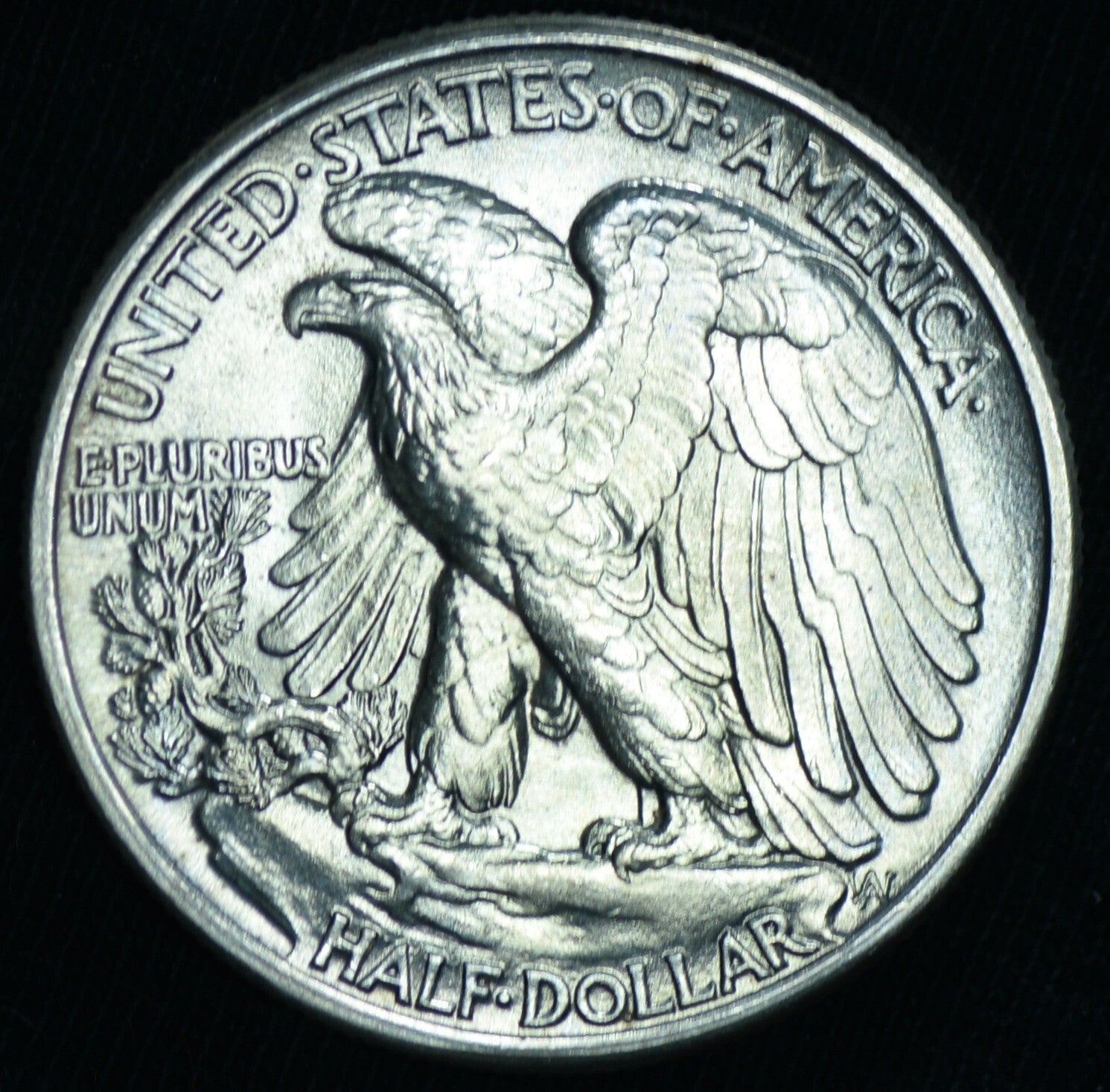 1939 50C Walking Liberty Half Dollar BU ~ 26388