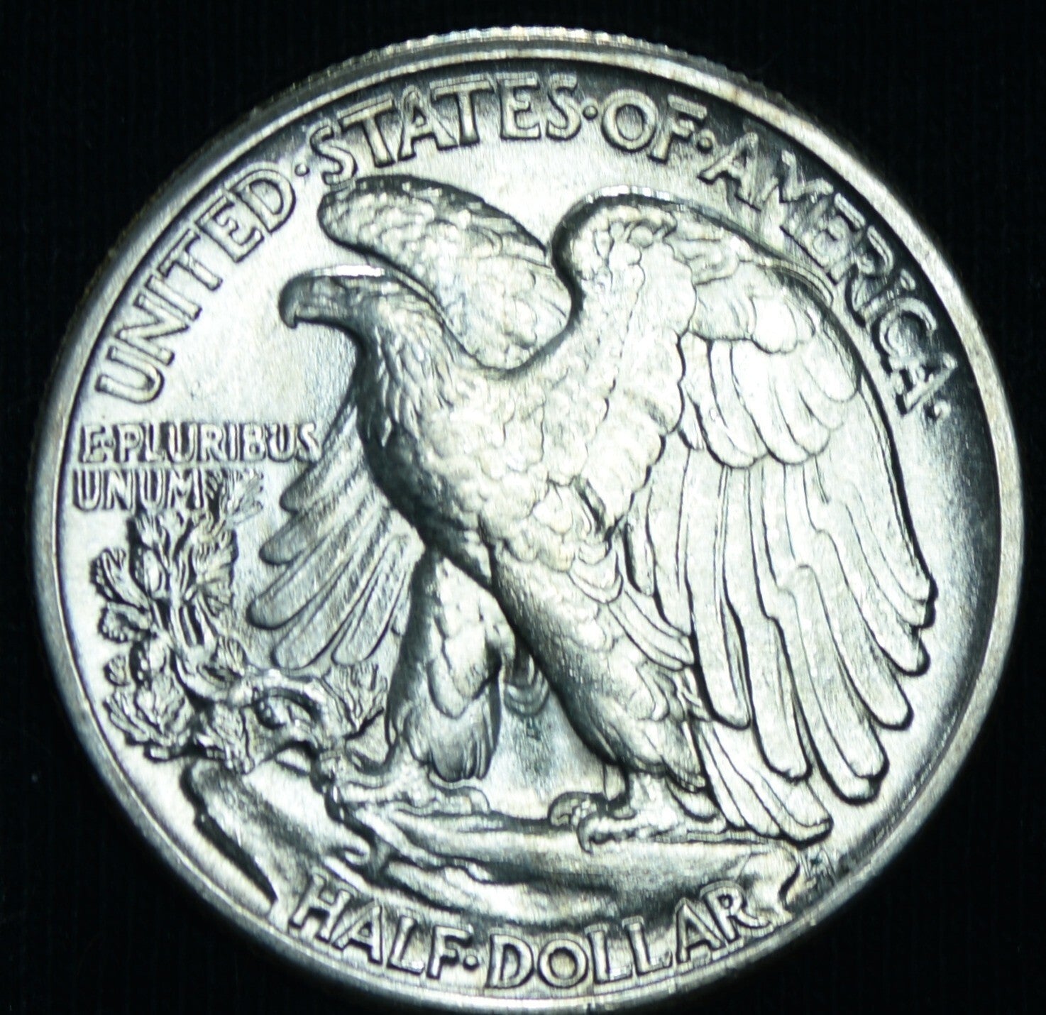 1941 50C Walking Liberty Half Dollar BU ~ 26239
