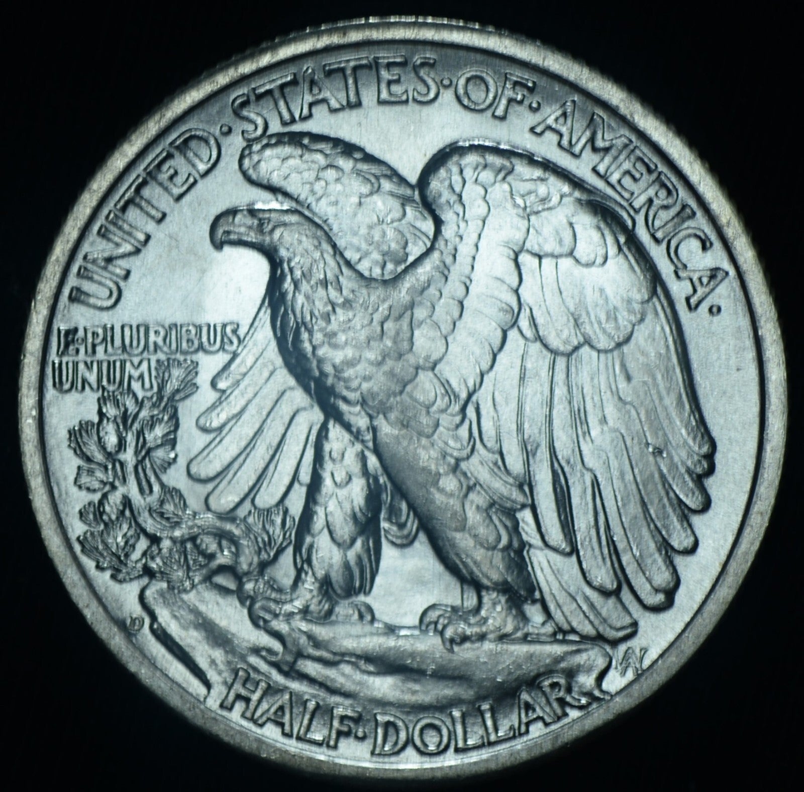 1942-D 50C Walking Liberty Half Dollar BU Gem ~ 26460